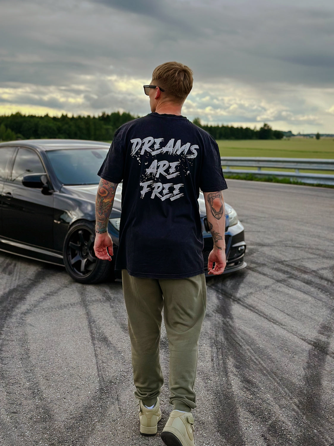 Marškinėliai "Dreams Are Free"